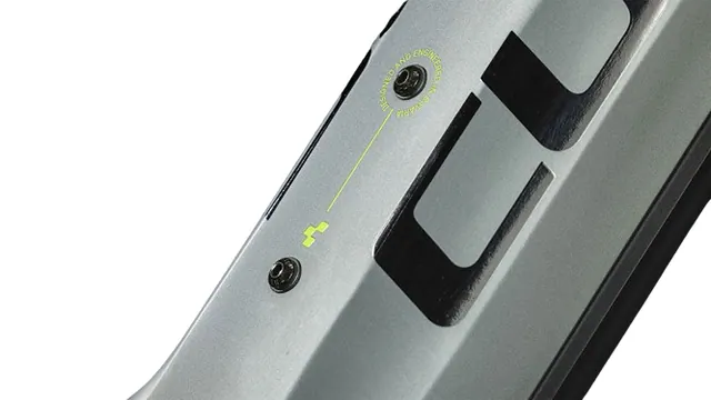 Cube Reaction Hybrid Pro 750 flashgrey´n´green 4