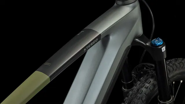 Cube Stereo Hybrid 140 HPC TM 750 flashgrey´n´olive 4