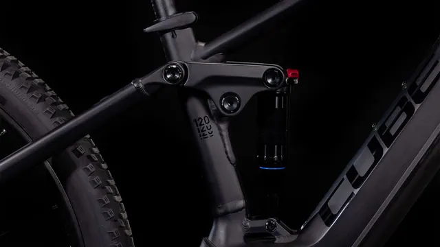 Cube Stereo Hybrid 120 ONE 750 black´n´black 6