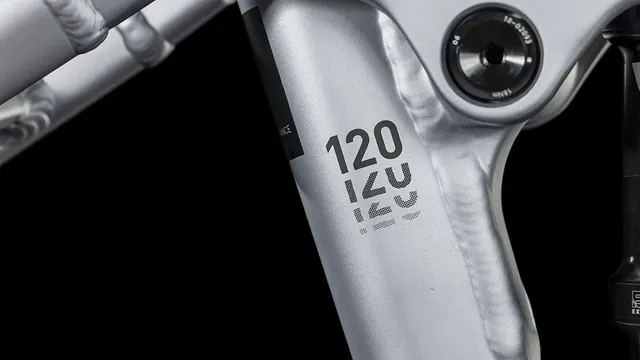 Cube Stereo Hybrid 120 Race 750 polarsilver´n´black 5