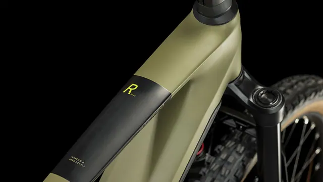 Cube Stereo Hybrid 160 HPC Race 625 27.5 olive´n´green 2