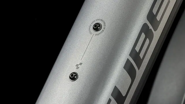 Cube Nuride Hybrid Performance 625 Allroad graphite´n´black 5