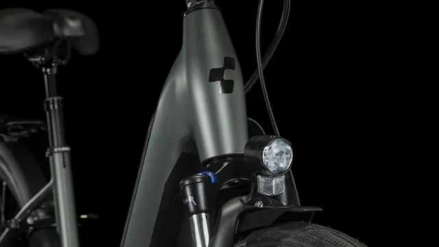Cube Supreme RT Hybrid Pro 625 Easy Entry flashgrey´n´black 3